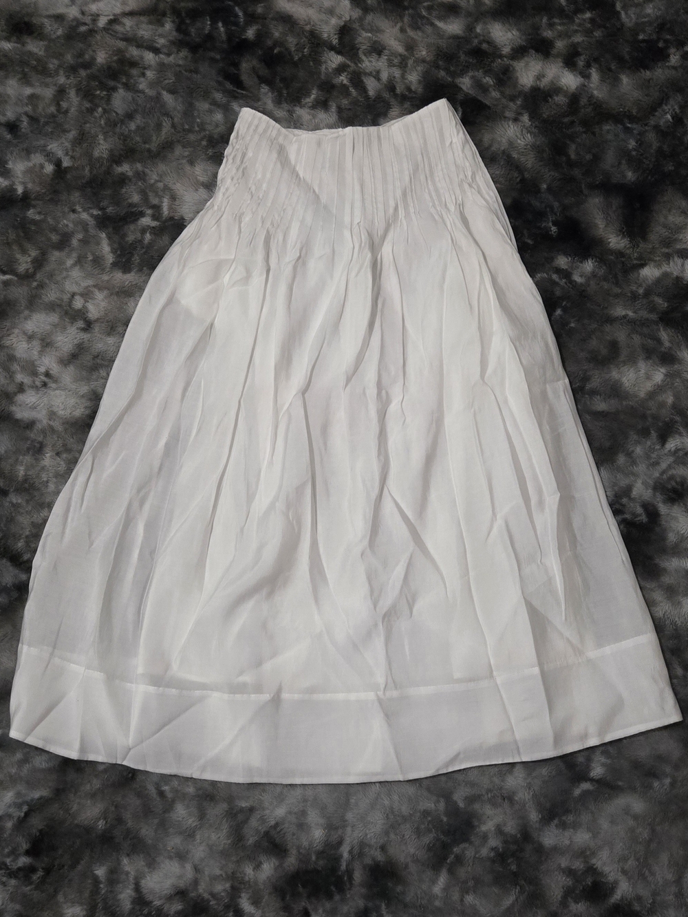 H&M White Smocked Midi Skirt with Soft Pleats - Picture 1 of 2